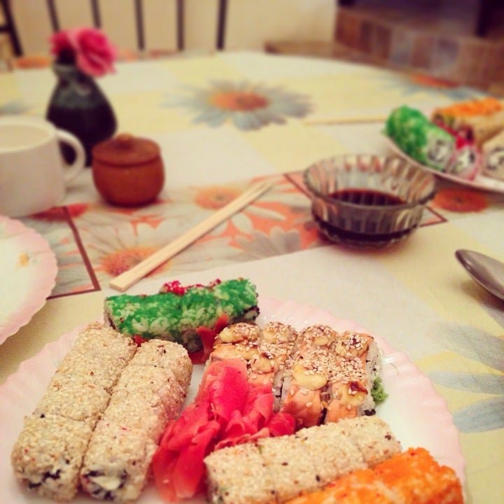 Sushi land площадь маршала жукова 7 фото Суші-Land+ в Вышгороде - отзывы, фото, онлайн бронирование столиков, цены, меню,